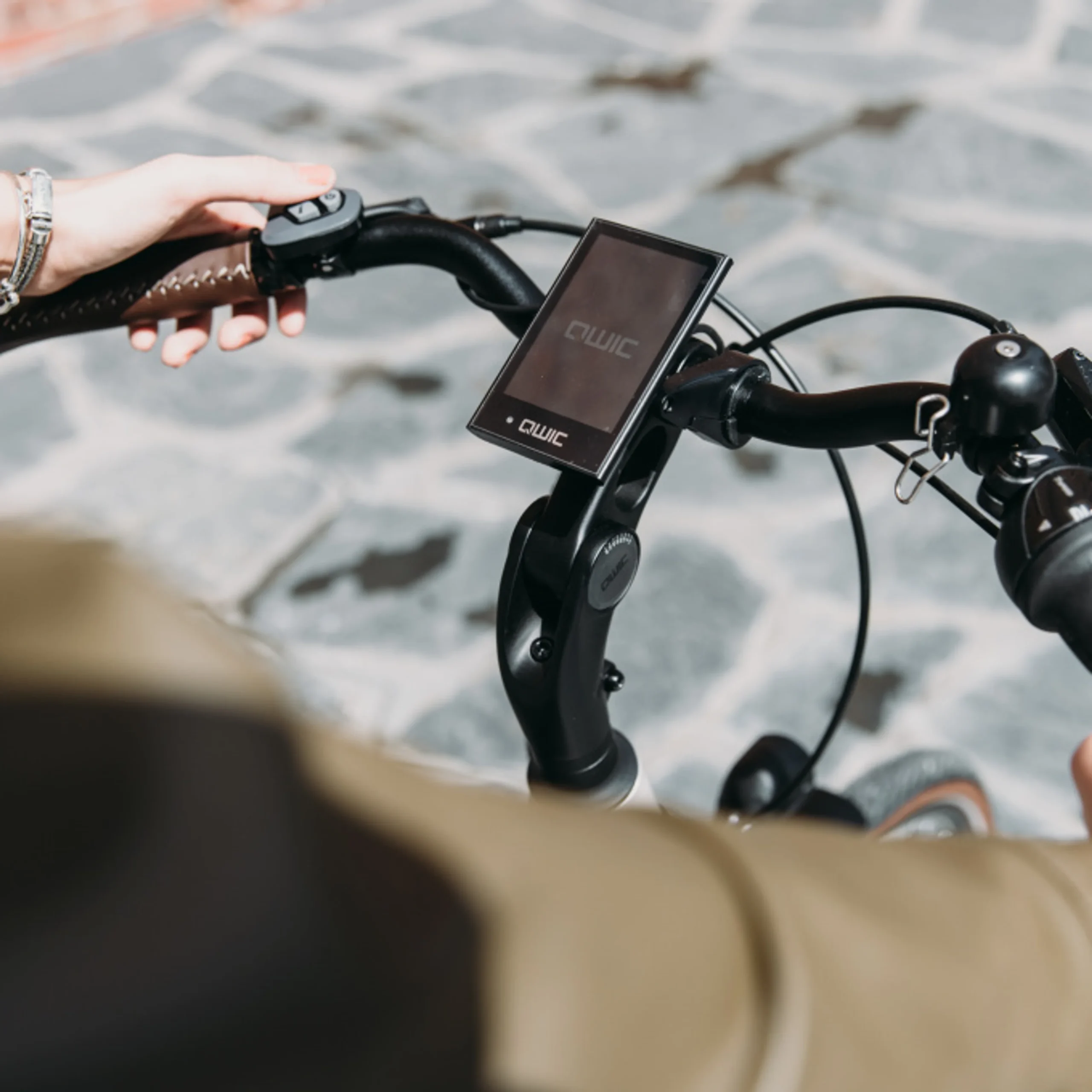 The Cool Biking Company E-bike speciaalzaak INTER Plus Lowstep L Khaki Green - Afbeelding 3