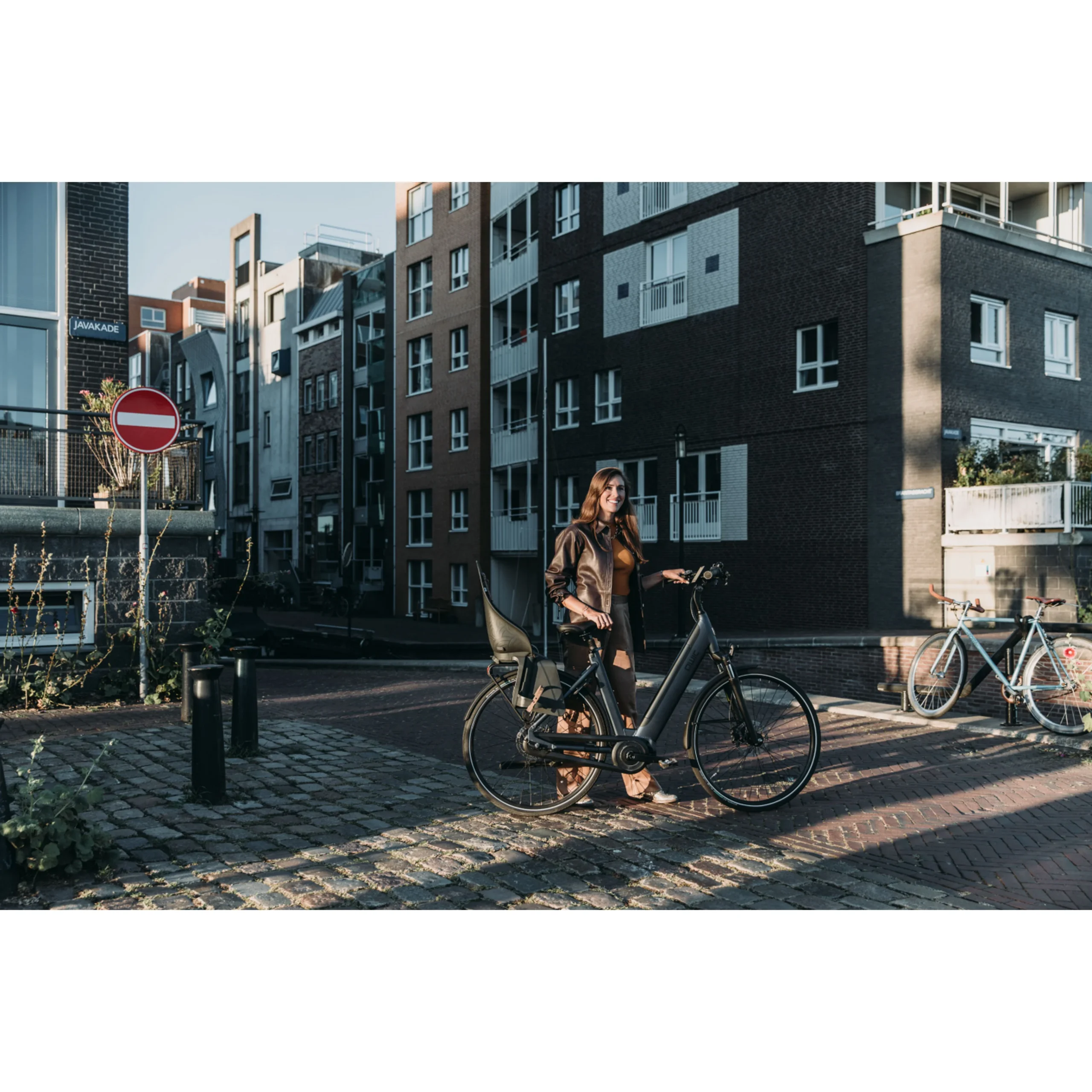 The Cool Biking Company E-bike speciaalzaak INTER Plus Lowstep L Khaki Green - Afbeelding 2